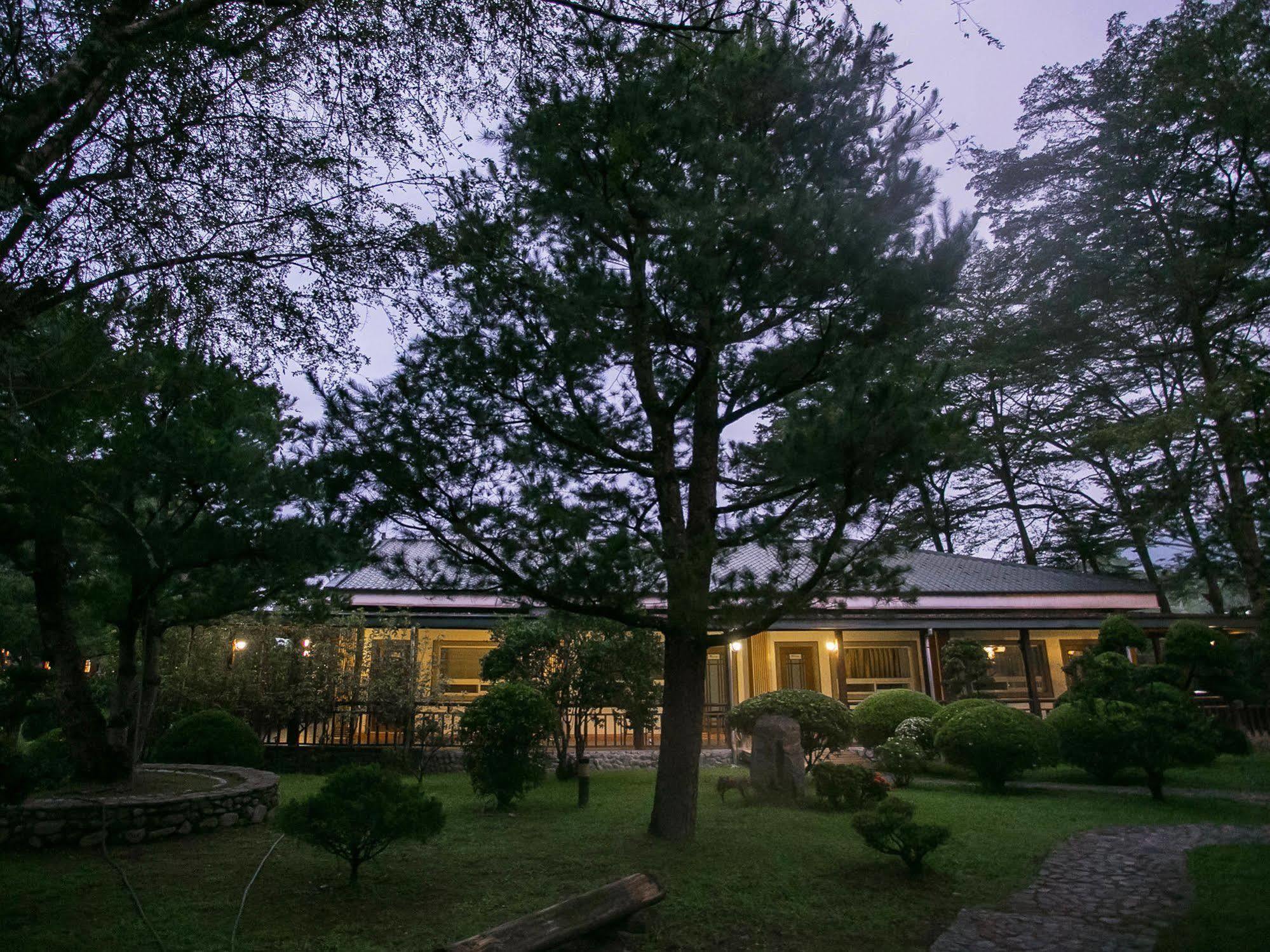 Flying Villa Nantou Εξωτερικό φωτογραφία