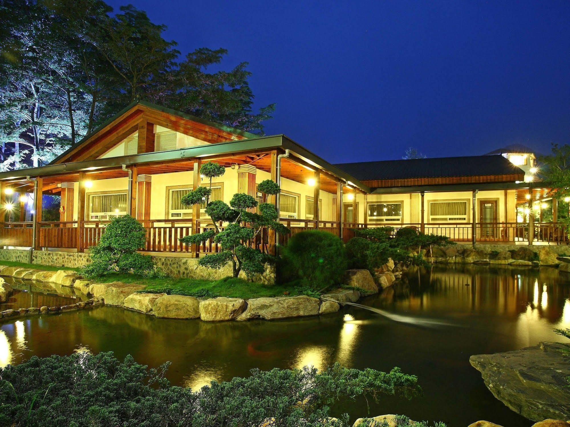 Flying Villa Nantou Εξωτερικό φωτογραφία